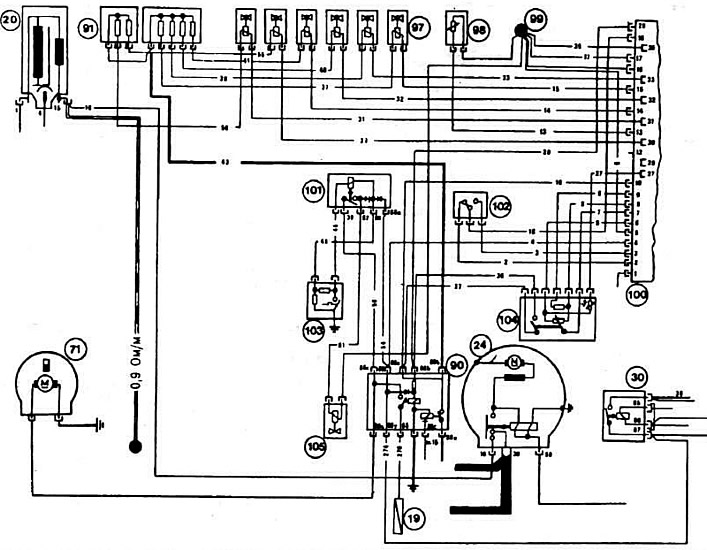 Электронная схема соединений и разъём контроллера карбюратора Pierburg 2EE на моделях Mercedes-Benz 190 (201) / 200 (124) +Kat